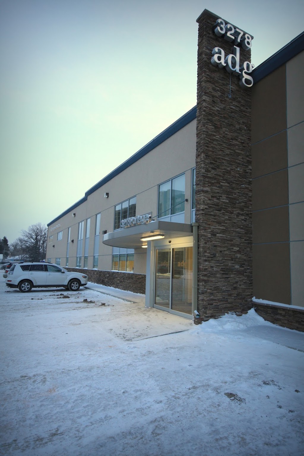 Assiniboine Dental Group | 3278 Portage Ave, Winnipeg, MB R3K 0Z1, Canada | Phone: (204) 958-4444