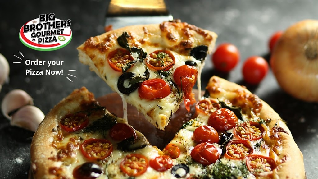 Gas and country (pizza) | 5614 Hwy 620, Wollaston, ON K0L 1P0, Canada | Phone: (613) 337-0190