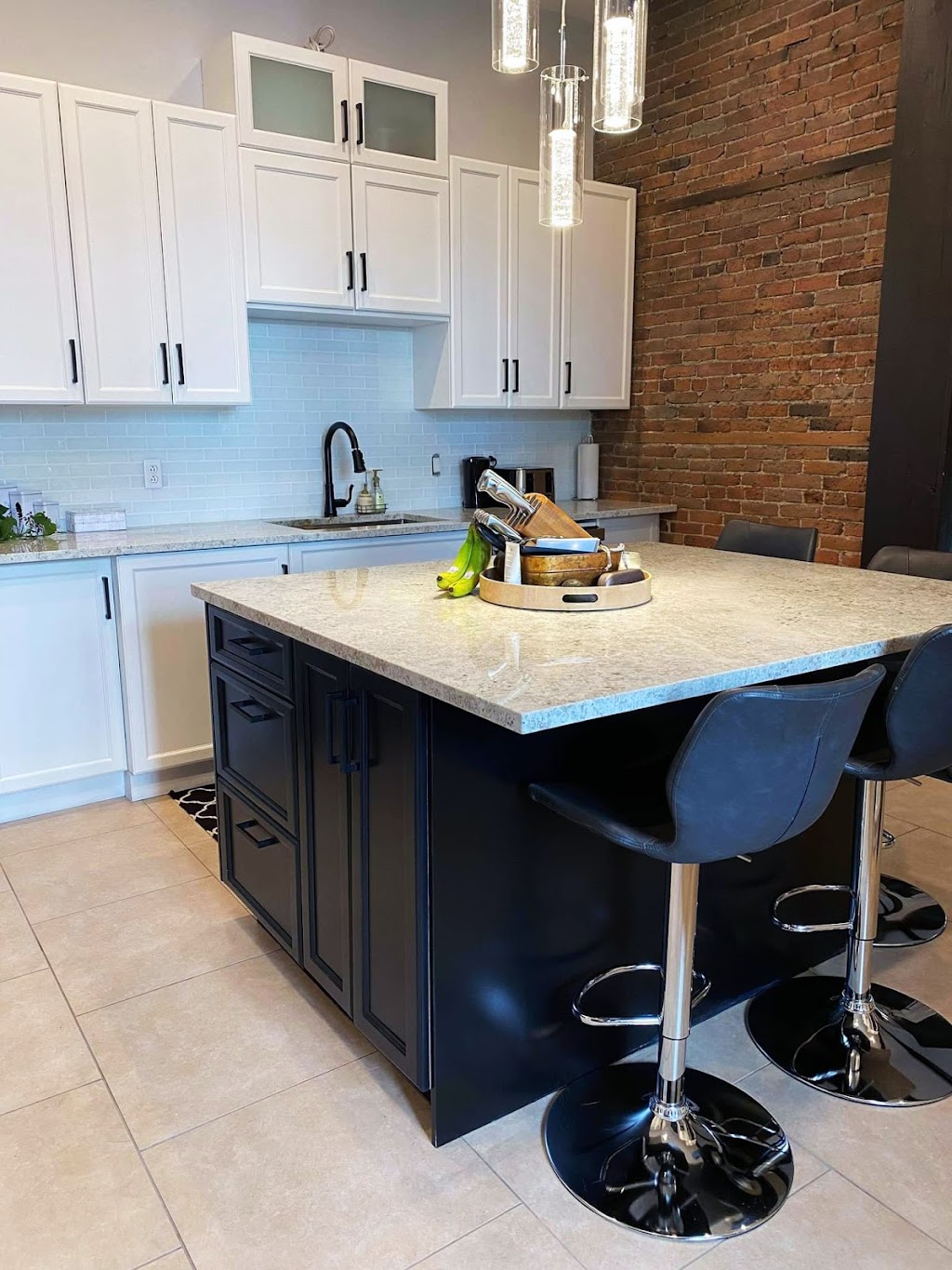 Antony Ebénisterie & Fils | 564D Rang des Sloan, Saint-Édouard, QC J0L 1Y0, Canada | Phone: (450) 454-6072