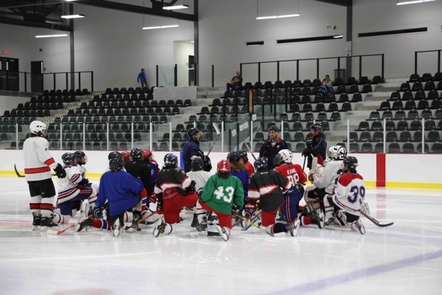 SPORTPLEX DE LÉNERGIE | 150 Rue Jean Coutu, Varennes, QC J3X 0E1, Canada | Phone: (450) 652-4855