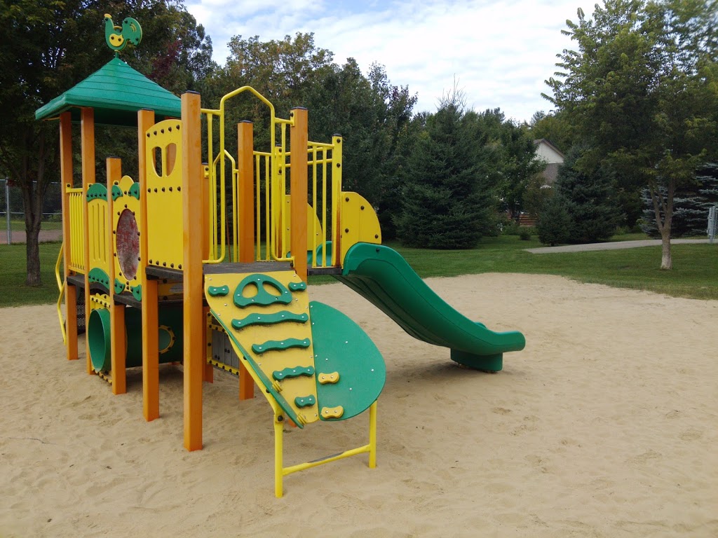 Parc de Cedarbrook | 1571 Rue du Champagne, Saint-Lazare, QC J7T 2C1, Canada | Phone: (450) 424-8000
