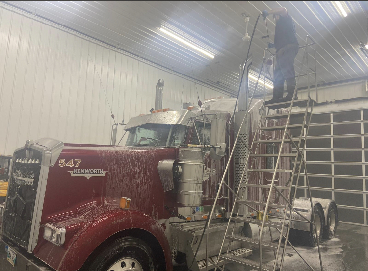 LargeCar Truck Spa | 10067 MB-32 Bay # 2, Winkler, MB R0G 1R0, Canada | Phone: (431) 775-6373