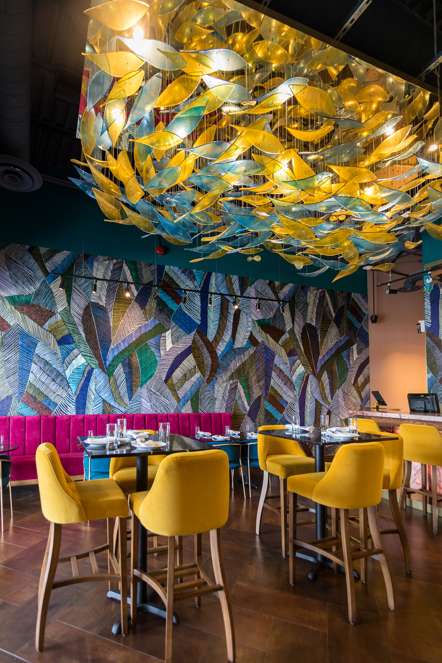 M Tapas Bar | 263 Queen St E unit 22, Brampton, ON L6W 4K6, Canada | Phone: (905) 216-7322