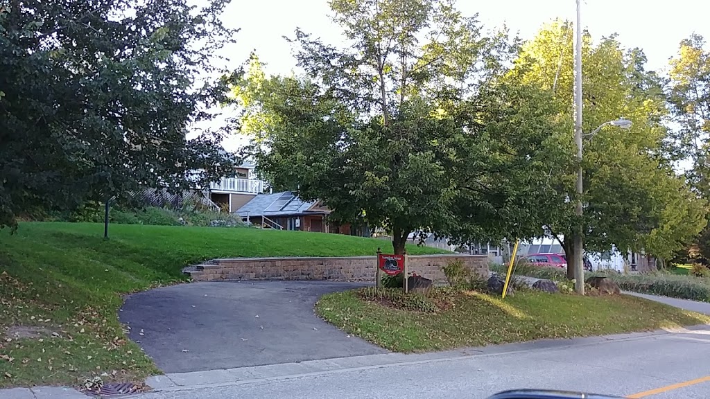 Hamilton House Bed & Breakfast | 15 Mill St, Amaranth, ON L9W 3Z3, Canada | Phone: (519) 928-9719