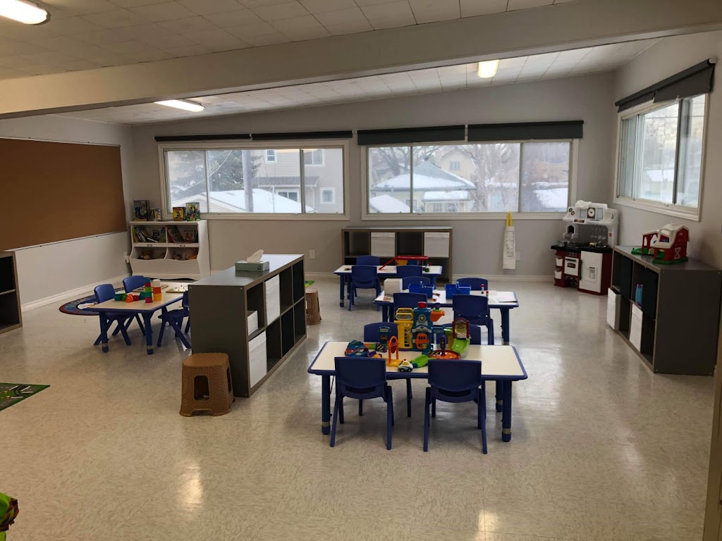 Kinder Academy Daycare | 11203 97 St NW, Edmonton, AB T5G 1X2, Canada | Phone: (780) 249-0757
