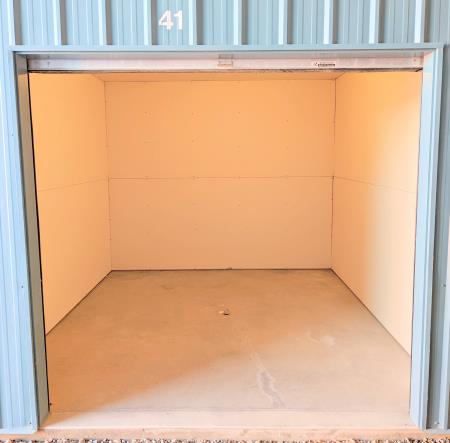 Life Locker Self Storage | 228 7 St E, Cardston, AB T0K 0K0, Canada | Phone: (888) 653-1353