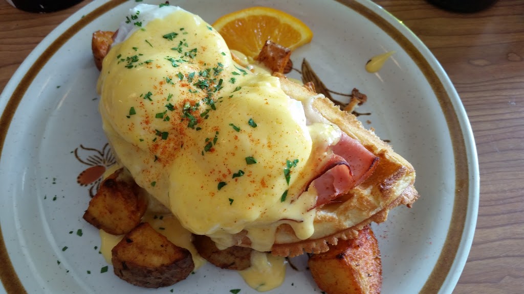 Mount Bakery Cafe Fairhaven | 1217 Harris Ave, Bellingham, WA 98225, USA | Phone: (360) 778-1261