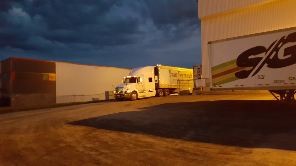 Aliments Trans Gras Inc | 2825 Rue Power, Drummondville, QC J2C 6Z6, Canada | Phone: (819) 472-1125
