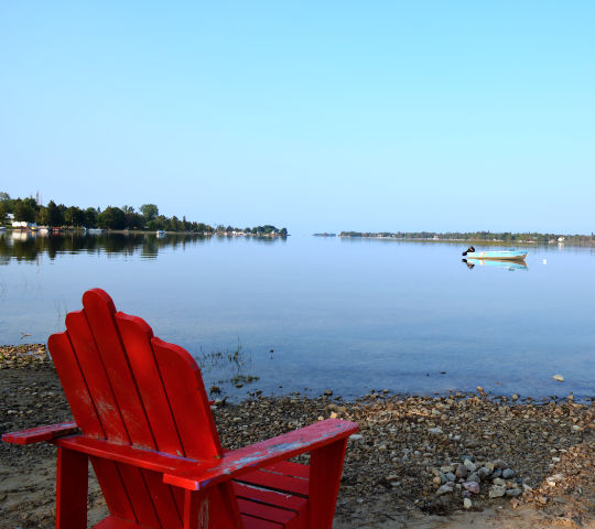 By the Bay Resort | 817 Pike Bay Rd, Wiarton, ON N0H 2T0, Canada | Phone: (519) 793-3317