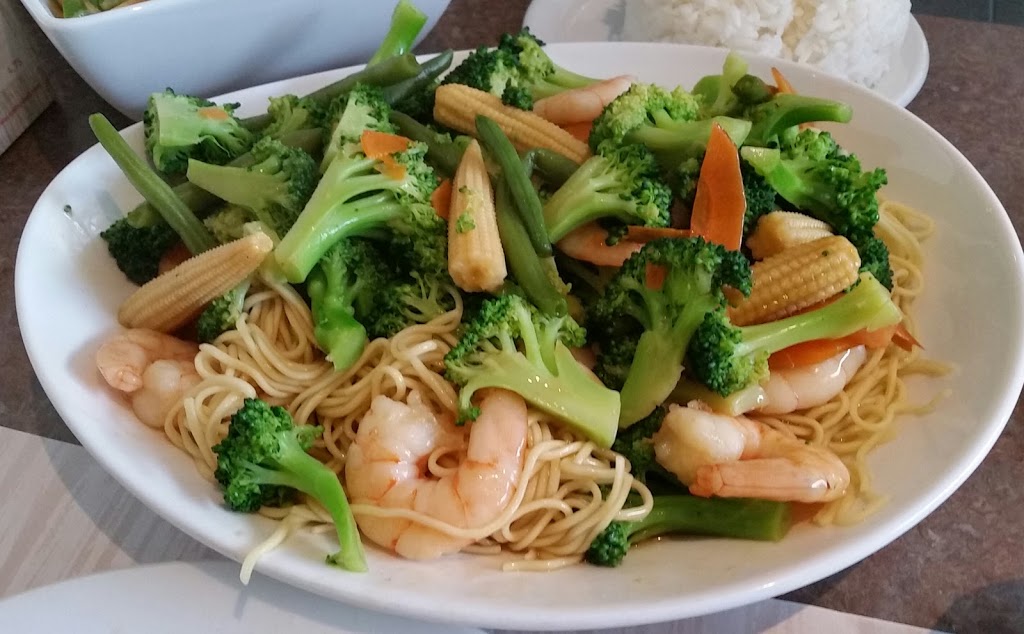 Spring Basil Asian Cuisine | 214 Victoria St E, Alliston, ON L9R 1K6, Canada | Phone: (705) 435-2000