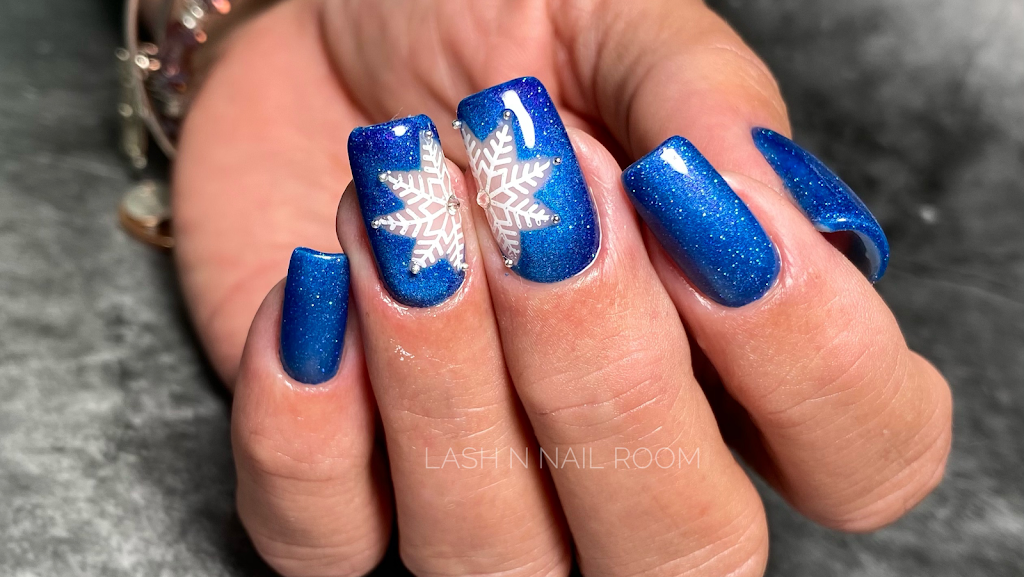 Lash n Nail Room Barrie | Manicure | Pedicure | Lash Extensions  | 75 Prince William Way Unit 53, Barrie, ON L4N 7P5, Canada | Phone: (647) 633-5433
