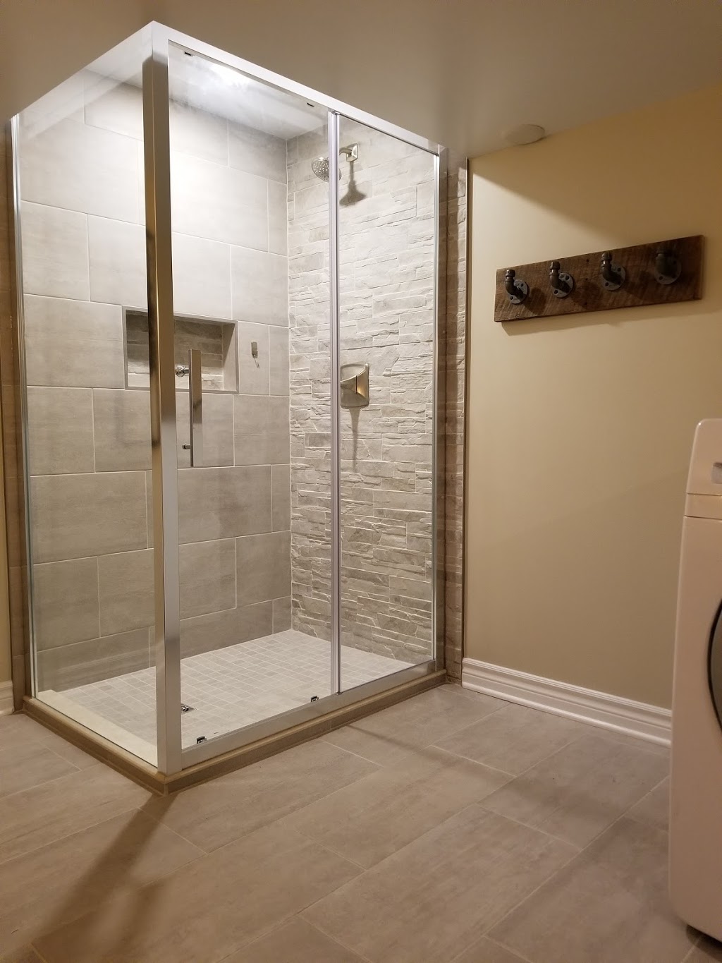 Cleroux Home Renovations | 1917 Hyndman Rd, Spencerville, ON K0E 1X0, Canada | Phone: (613) 258-3394