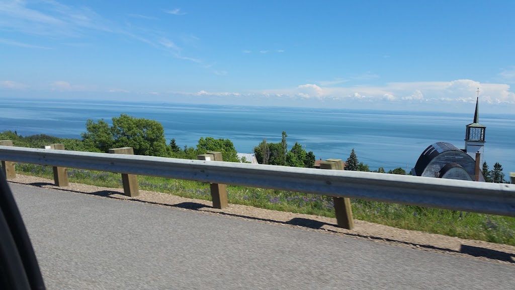 La Maison Victoria | 726 Rue St Raphaël, La Malbaie, QC G0T 1B0, Canada | Phone: (418) 665-1022
