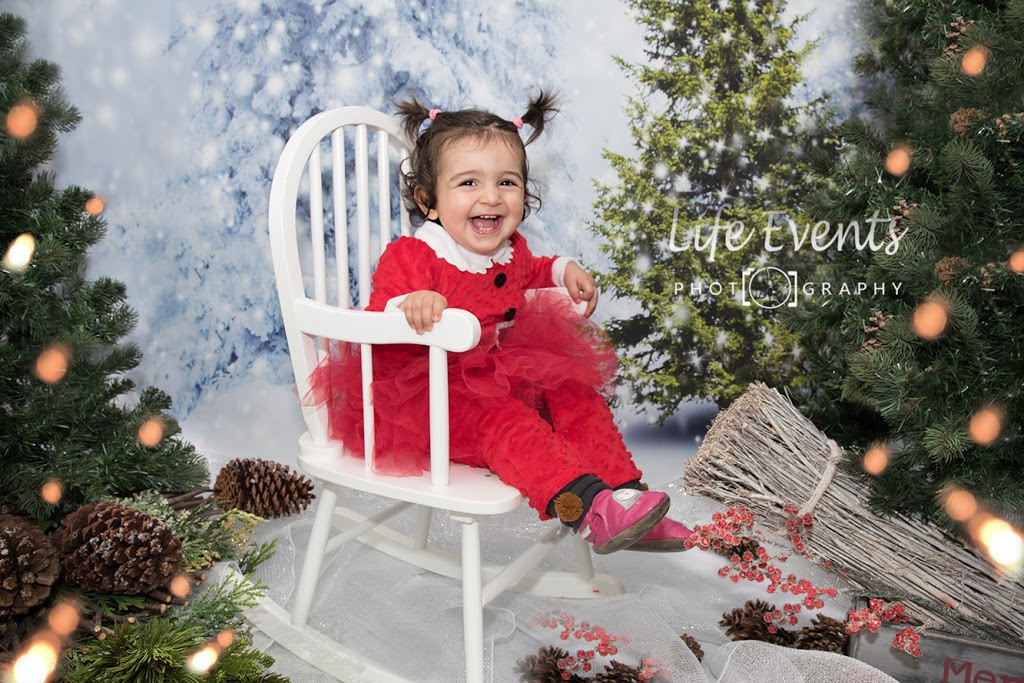 Life Events Photography | 11 Stowmarket St, Caledon, ON L7C 2H1, Canada | Phone: (647) 462-1289