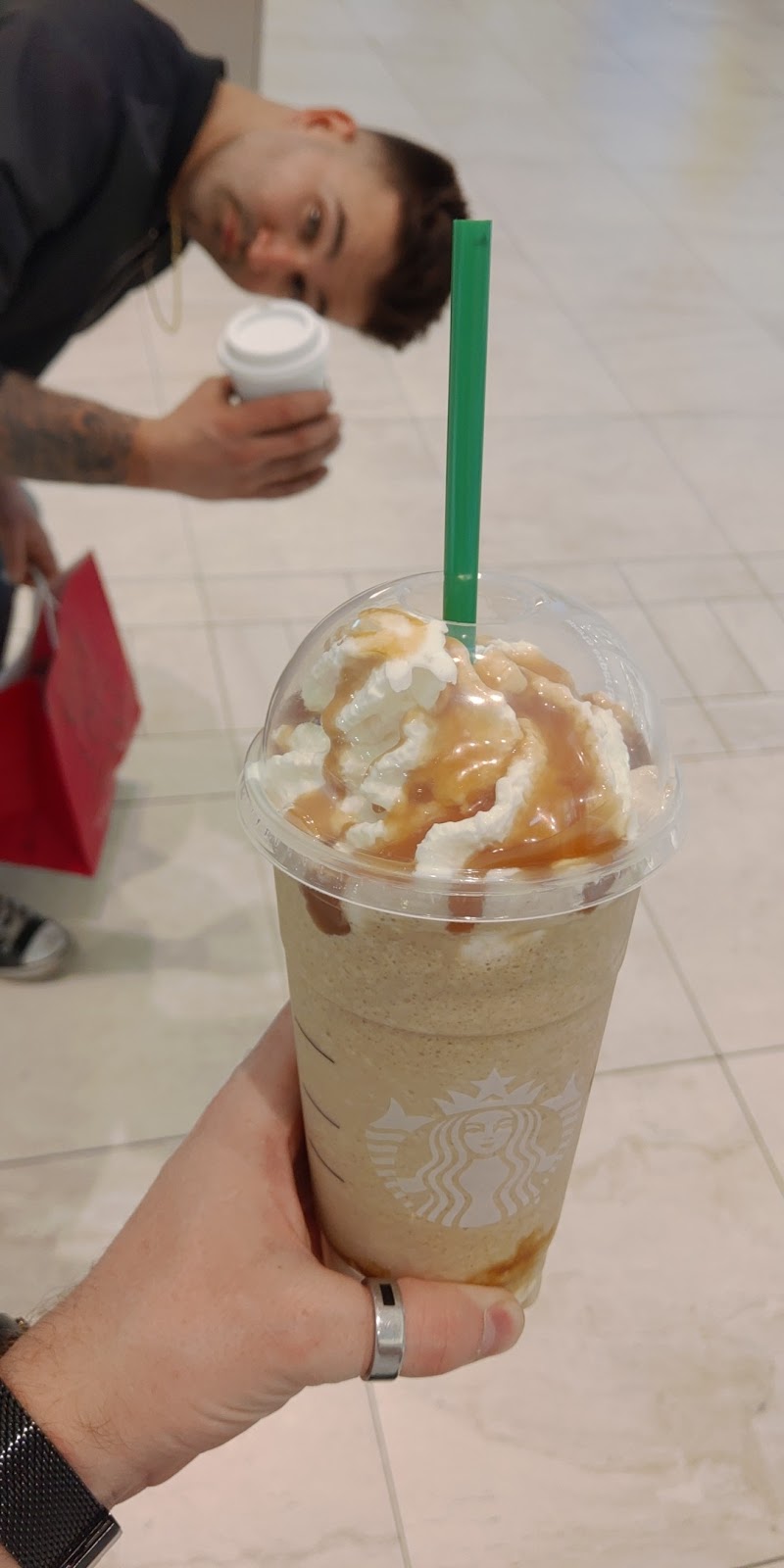 Starbucks | 7999 Boulevard des Galeries dAnjou E-029, Anjou, QC H1M 1W9, Canada | Phone: (514) 354-7834
