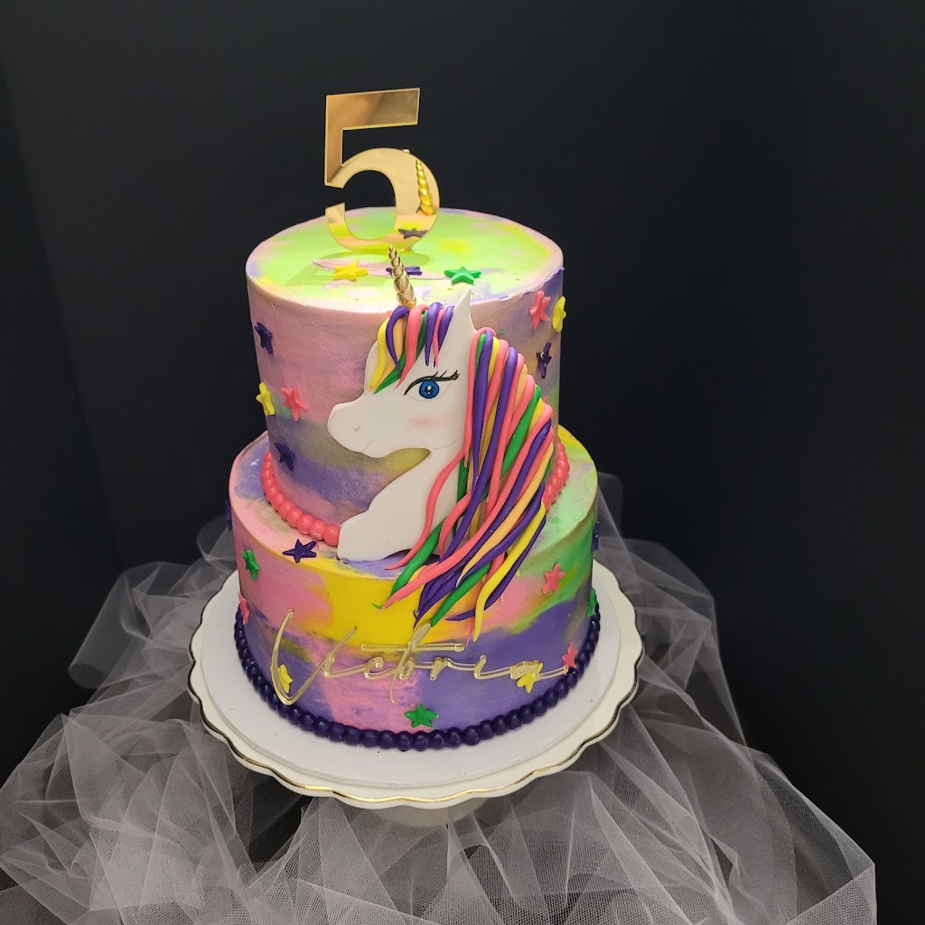 Whisk and Roller - Custom Cakes and Treats | 1446 McRoberts Cres, Innisfil, ON L9S 4R7, Canada | Phone: (647) 269-3186