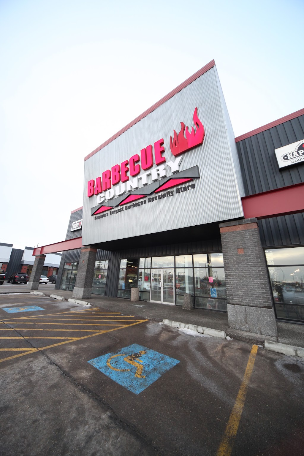 Barbecue Country | 5682 75 Street NW, Edmonton, AB T6E 5X6, Canada | Phone: (780) 469-9970