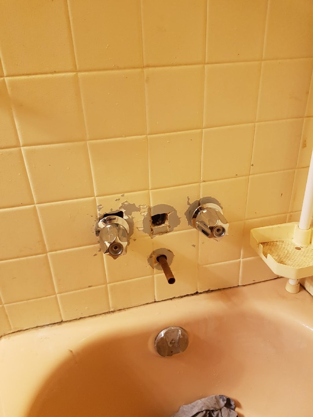 PlumbWize Plumbing & Drain services Branford | 162-245 King George Rd, Brantford, ON N3R 7N7, Canada | Phone: (519) 757-6199