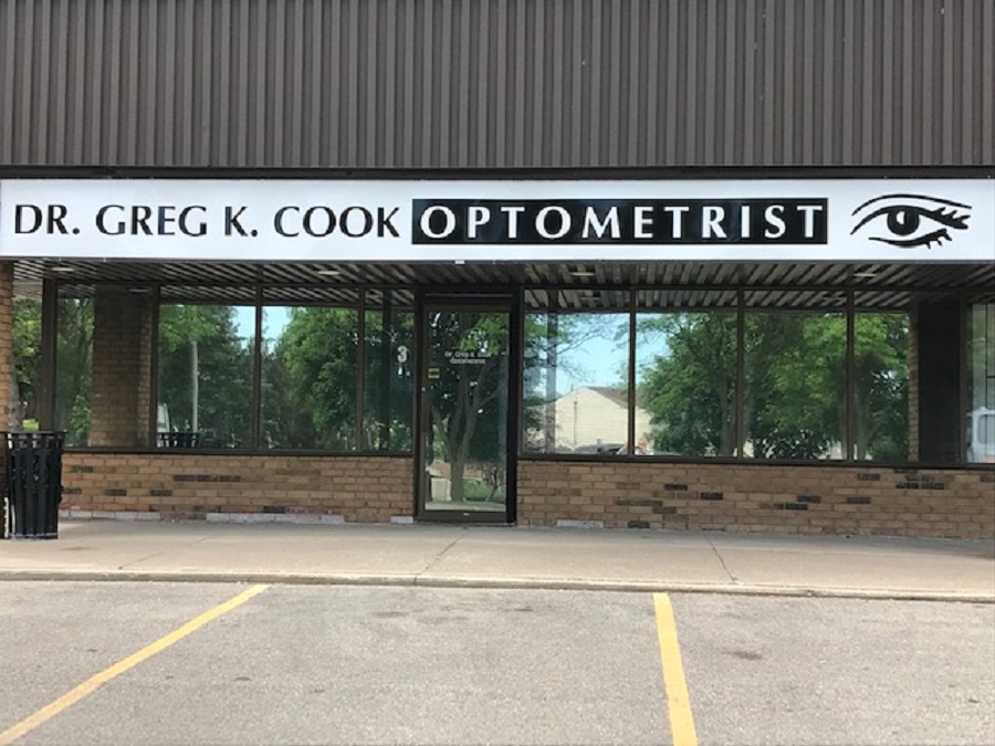 Dr. Greg K. Cook Optometrist | Mall Entrance #3, Westmount Place, 785 Wonderland Rd S, London, ON N6K 1M6, Canada | Phone: (519) 649-7415