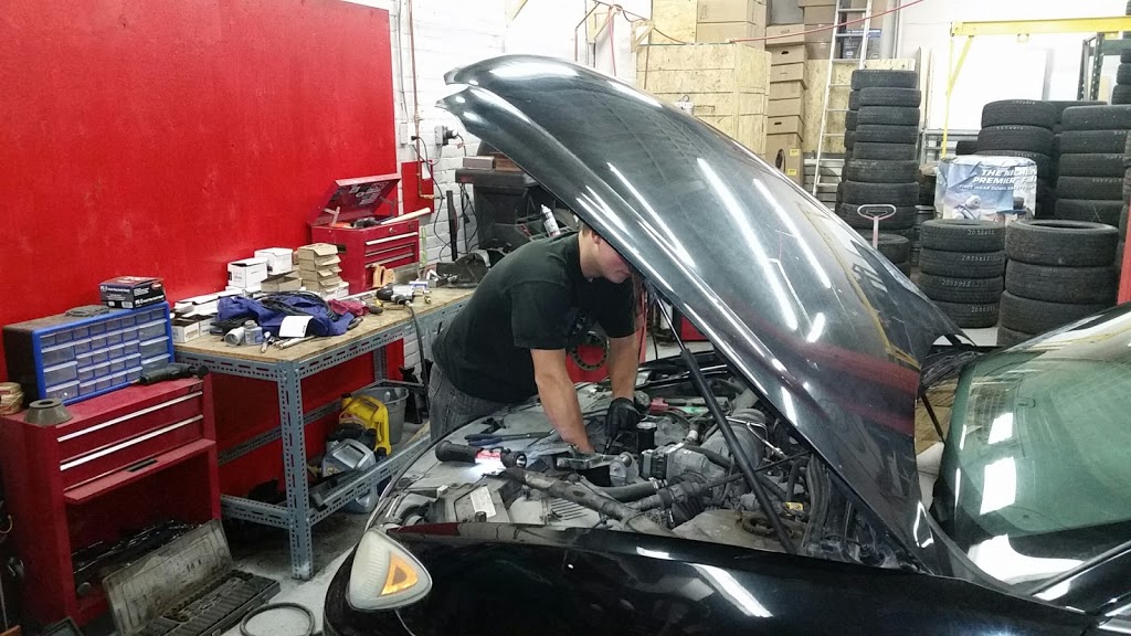 Round & Around Tire Inc. | 482 Barton St E, Hamilton, ON L8L 2Y8, Canada | Phone: (905) 393-8474