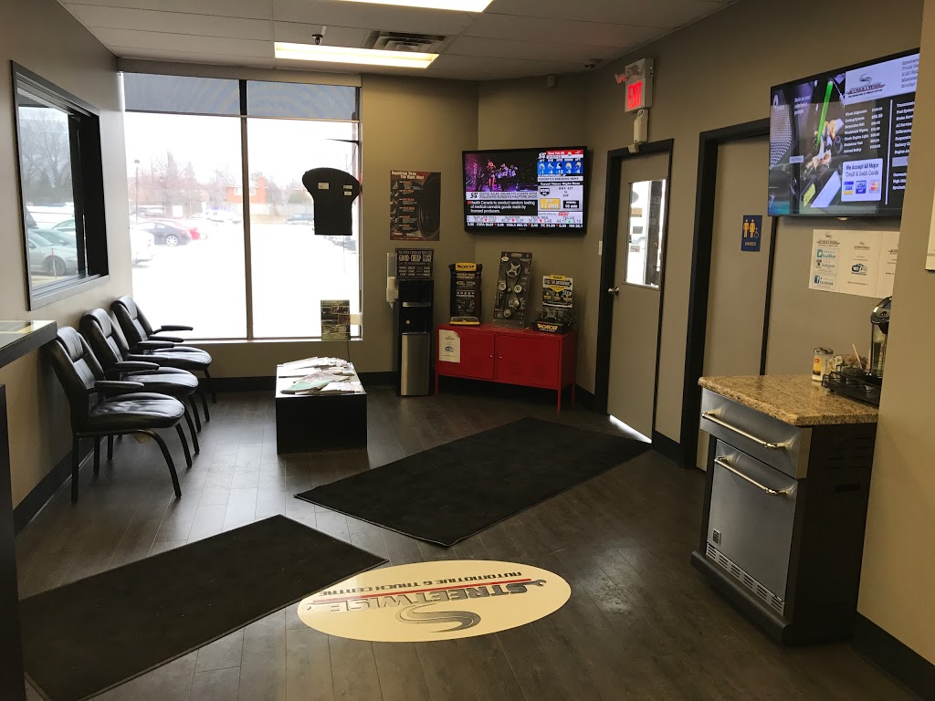 Streetwise Automotive & Truck Centre | 4120 Ridgeway Dr Unit 30, 31, 32, 33, Mississauga, ON L5L 5R5, Canada | Phone: (905) 828-4554