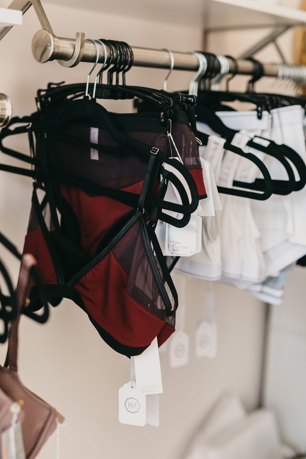 Stole My Heart | 1132 Yonge St, Toronto, ON M4W 2L8, Canada | Phone: (416) 546-7666