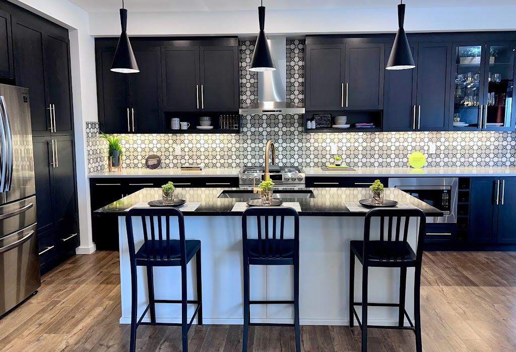 Bedrock Homes | Village at Schonsee | 81 St NW, Edmonton, AB T5Z 0G5, Canada | Phone: (587) 570-5471