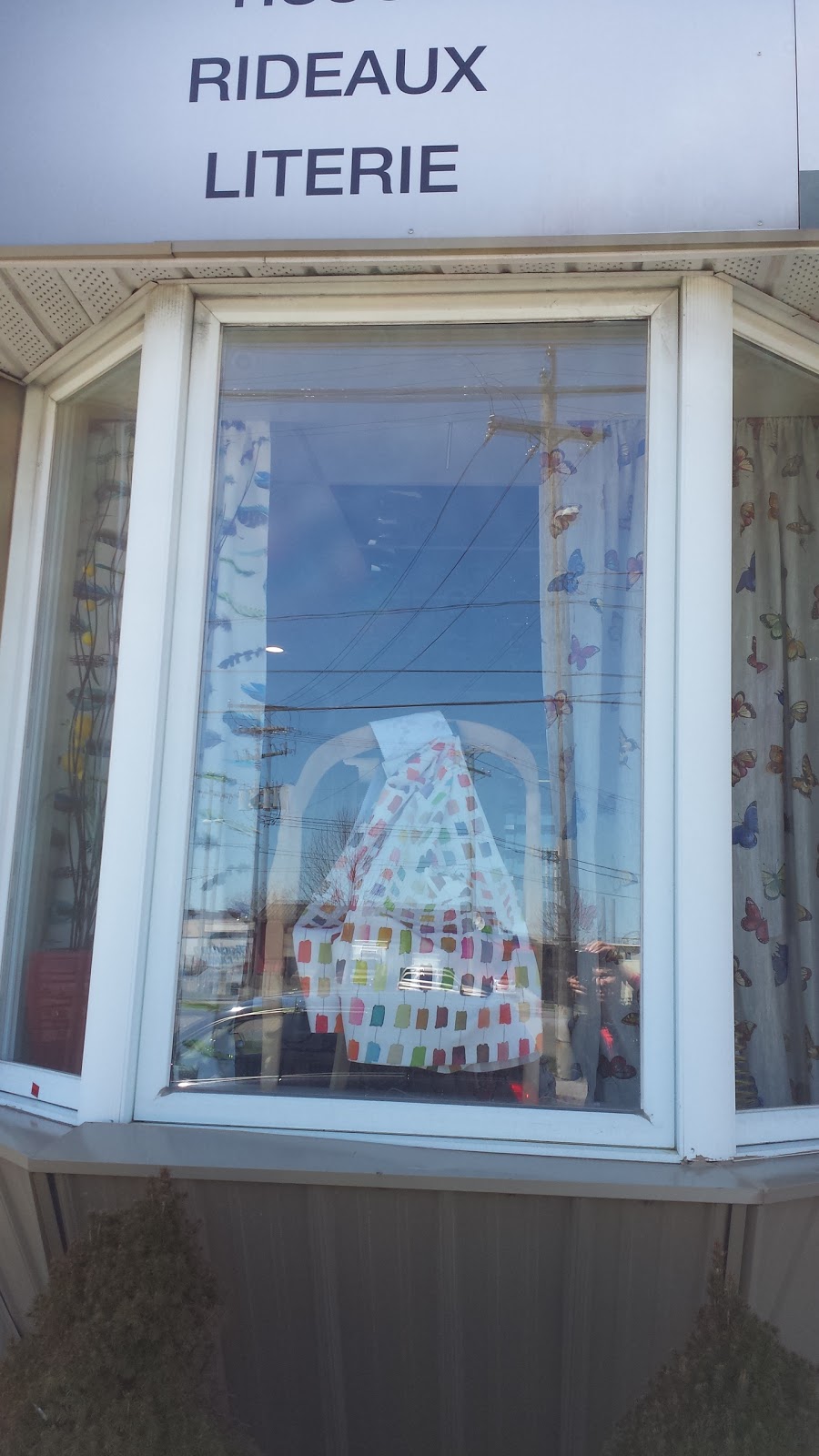 Teximport senc | 364 Avenue Saint-Sacrement, Quebec City, QC G1N 3Y2, Canada | Phone: (418) 684-0123