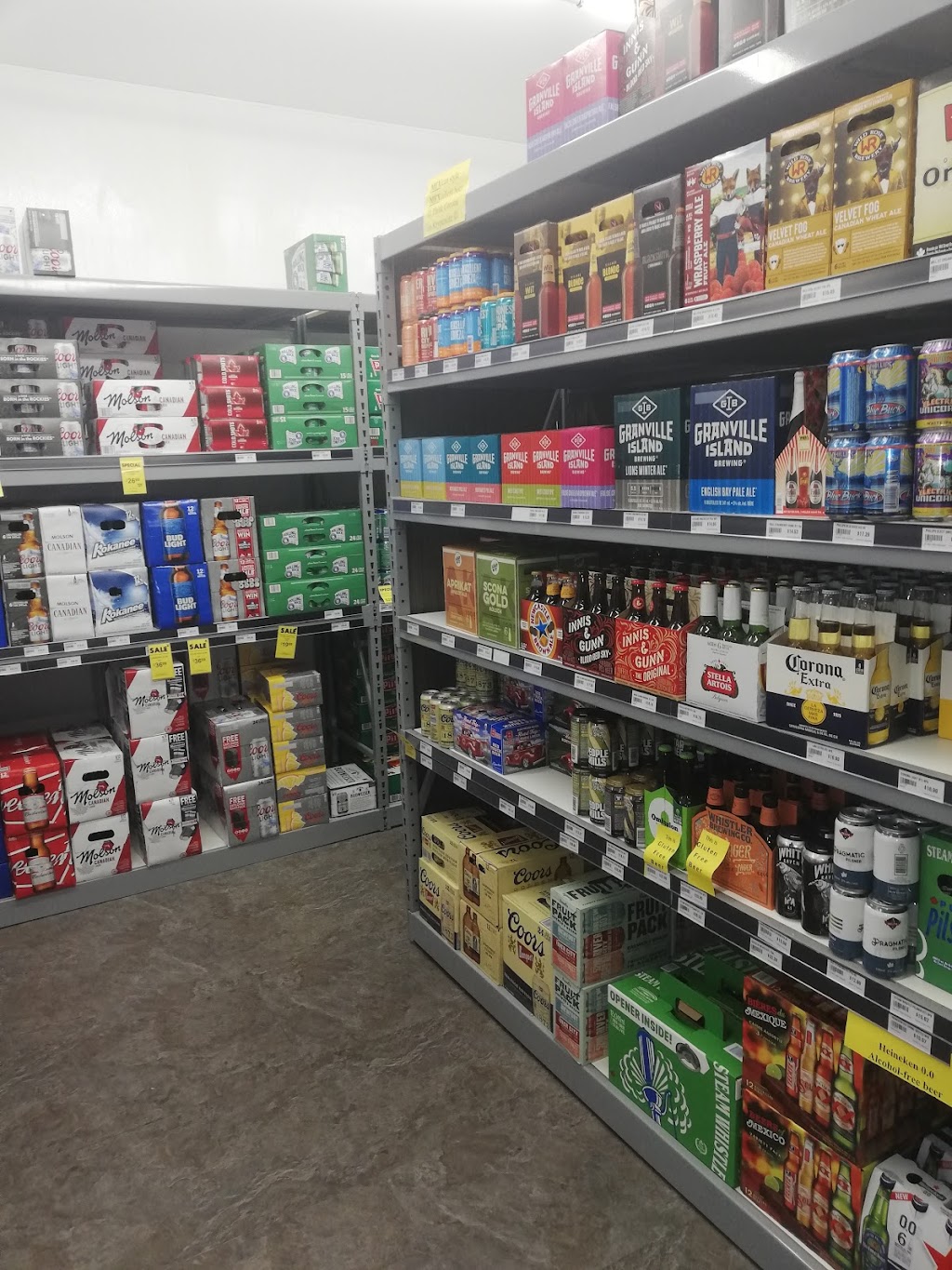 Ace Liquor Discounter Coach Hills | 6448 Old Banff Coach Rd SW Unit A, Calgary, AB T3H 2H4, Canada | Phone: (403) 240-2444
