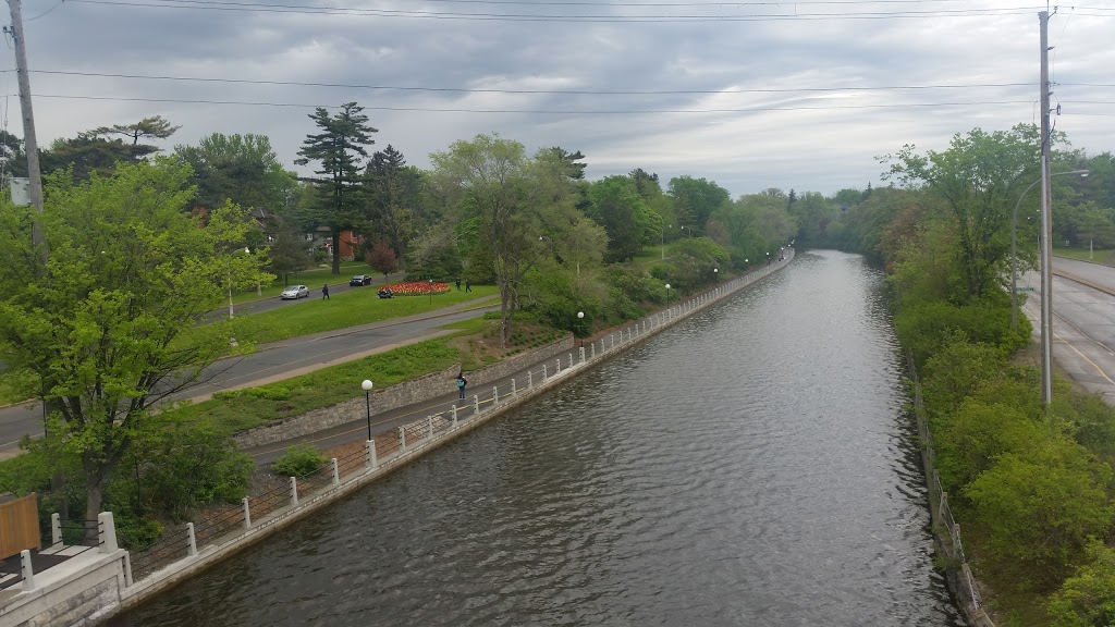 Commissioners Park | Queen Elizabeth Dr & Preston Street, Ottawa, ON K1S, Canada | Phone: (844) 878-8333