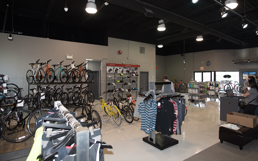 Bicycles Plus | 1618 Dundas St E #1, Whitby, ON L1N 8Y8, Canada | Phone: (905) 436-6040