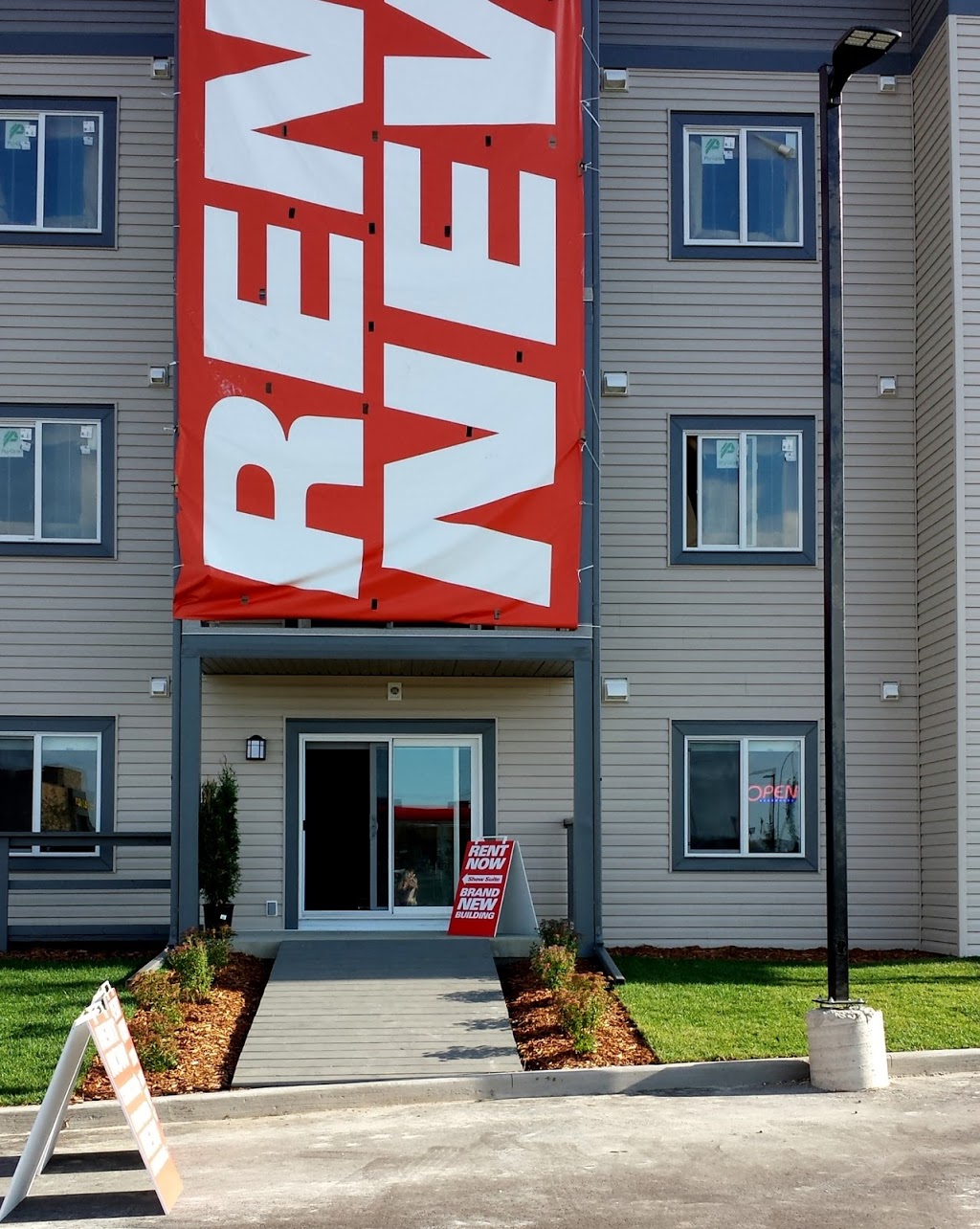 Entro Rental Living in Stony Plain | 2800 43 Ave #126, Stony Plain, AB T7Z 0L5, Canada | Phone: (780) 394-1279