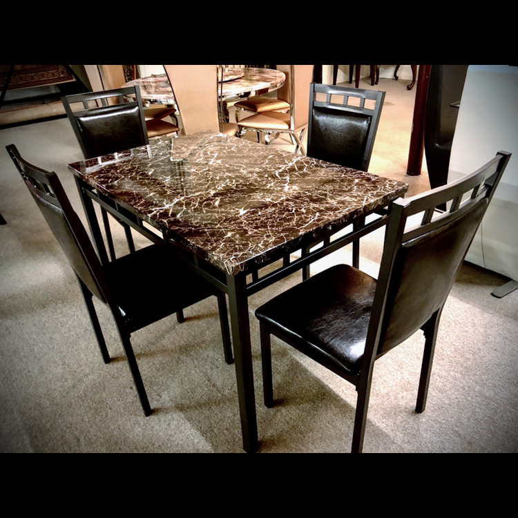 Cozy Home Furniture | 2425 Holly Ln, Ottawa, ON K1V 7P2, Canada | Phone: (613) 523-9991