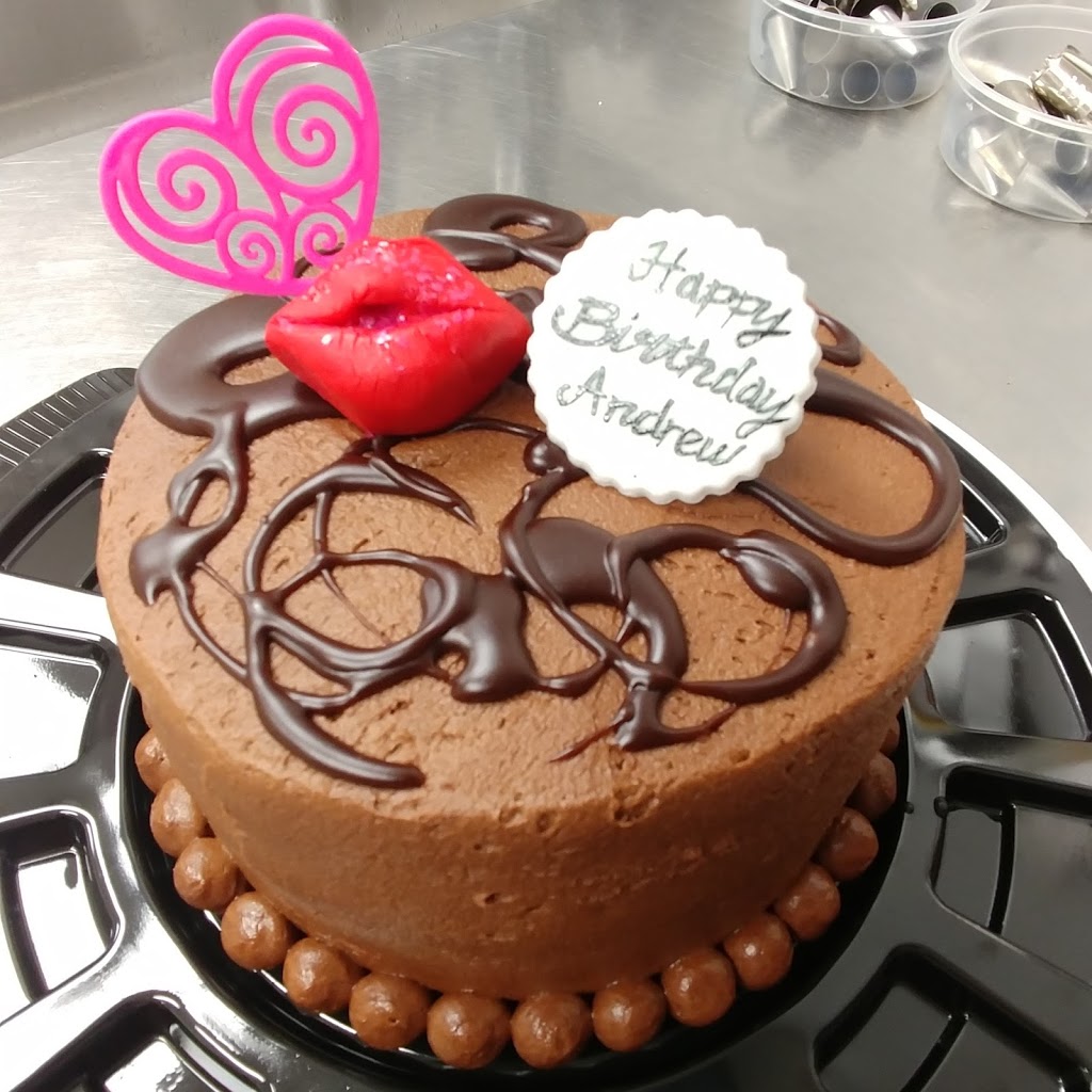 Blossom Cakery | 5677A Riverbend Rd NW, Edmonton, AB T6H 5K4, Canada | Phone: (780) 989-8889