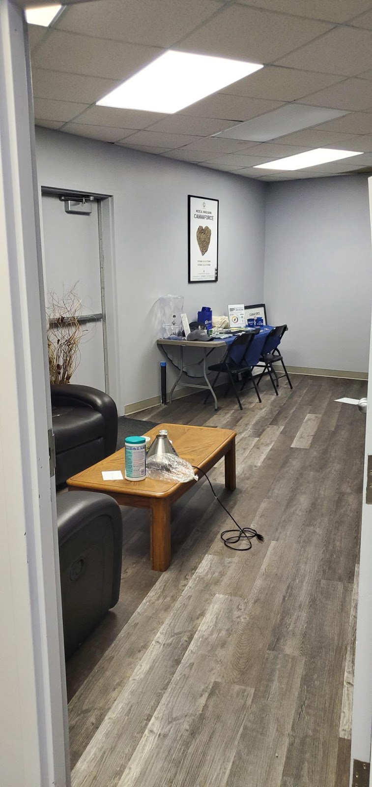 Canada House, Pembroke | 595 Pembroke St E suite 5, Pembroke, ON K8A 3L7, Canada | Phone: (613) 687-1010