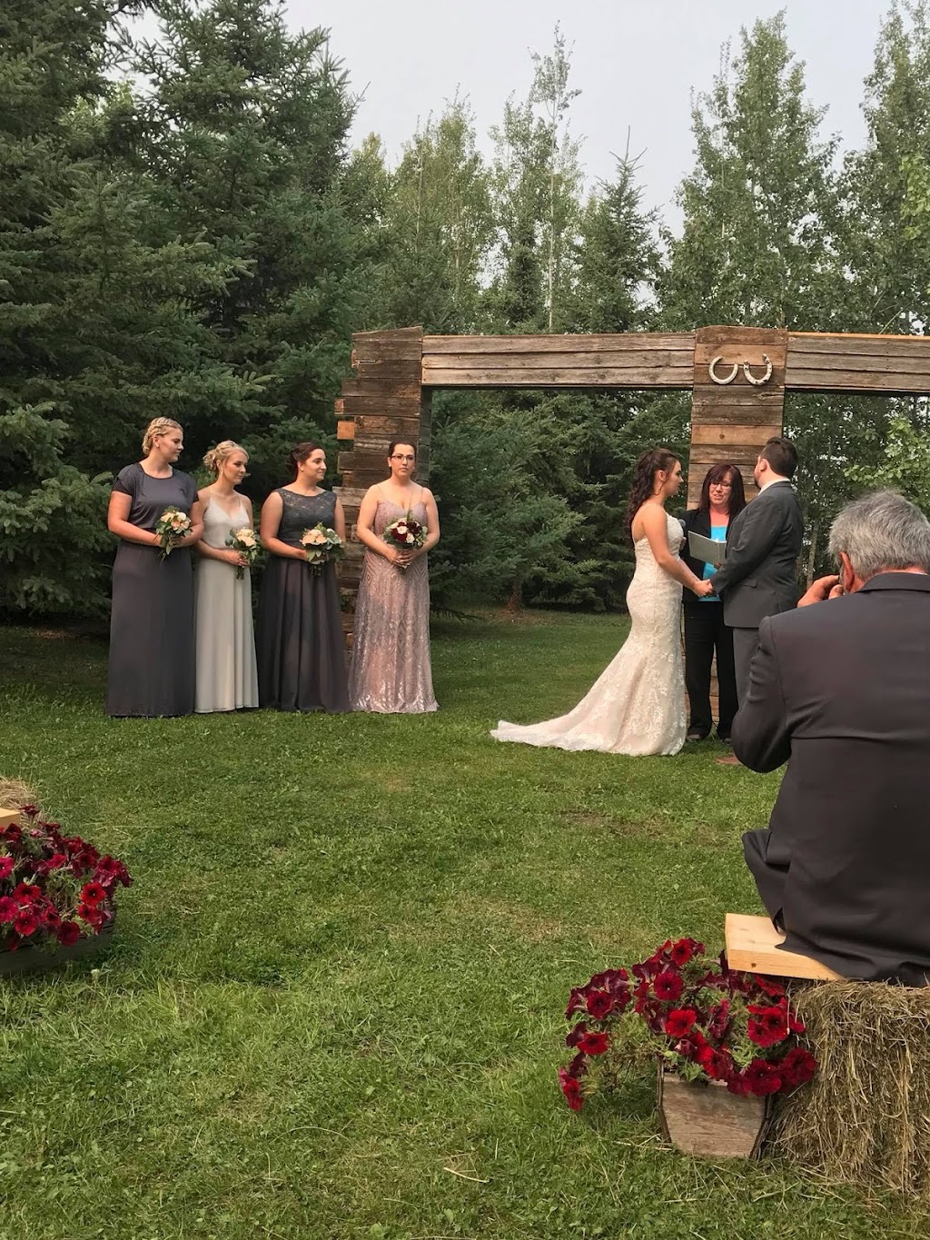 Love You Forever Weddings & Ceremonies | Box 302, Seba Beach, AB T0E 2B0, Canada | Phone: (780) 797-4135