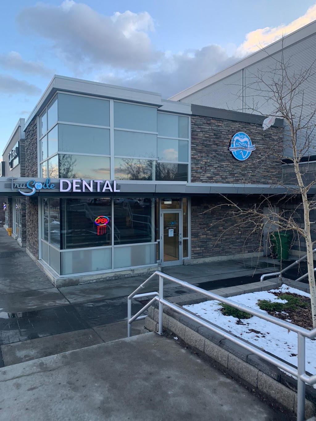 TruSmile Dental | 105-7020 4 St NW, Calgary, AB T2K 1C4, Canada | Phone: (587) 997-9323