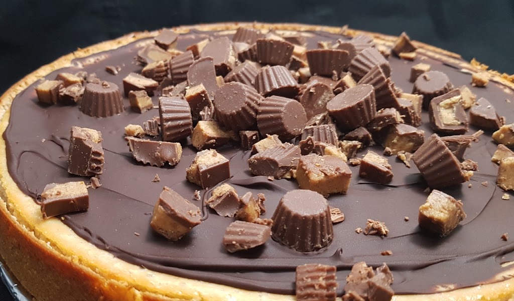 Treatz YaSelf Dessert Company | 25 Mill St, Oshawa, ON L1H 2Z4, Canada | Phone: (289) 600-3468