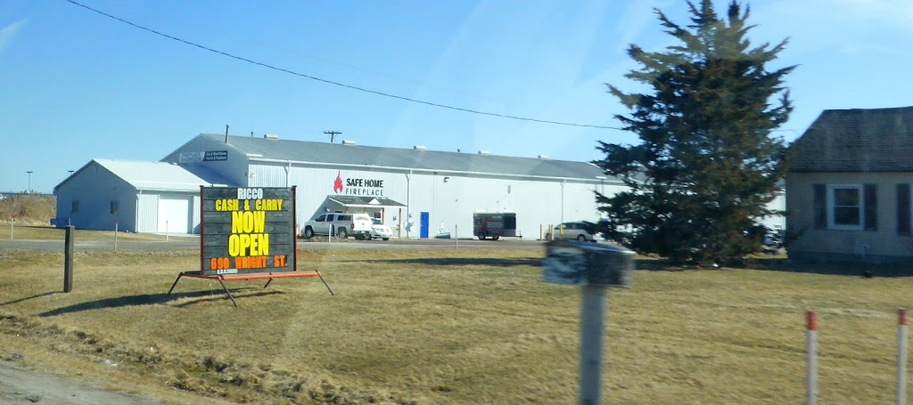 Ricco Food Distr | 67 Smythe Ct, Strathroy, ON N7G 3H8, Canada | Phone: (519) 245-7081