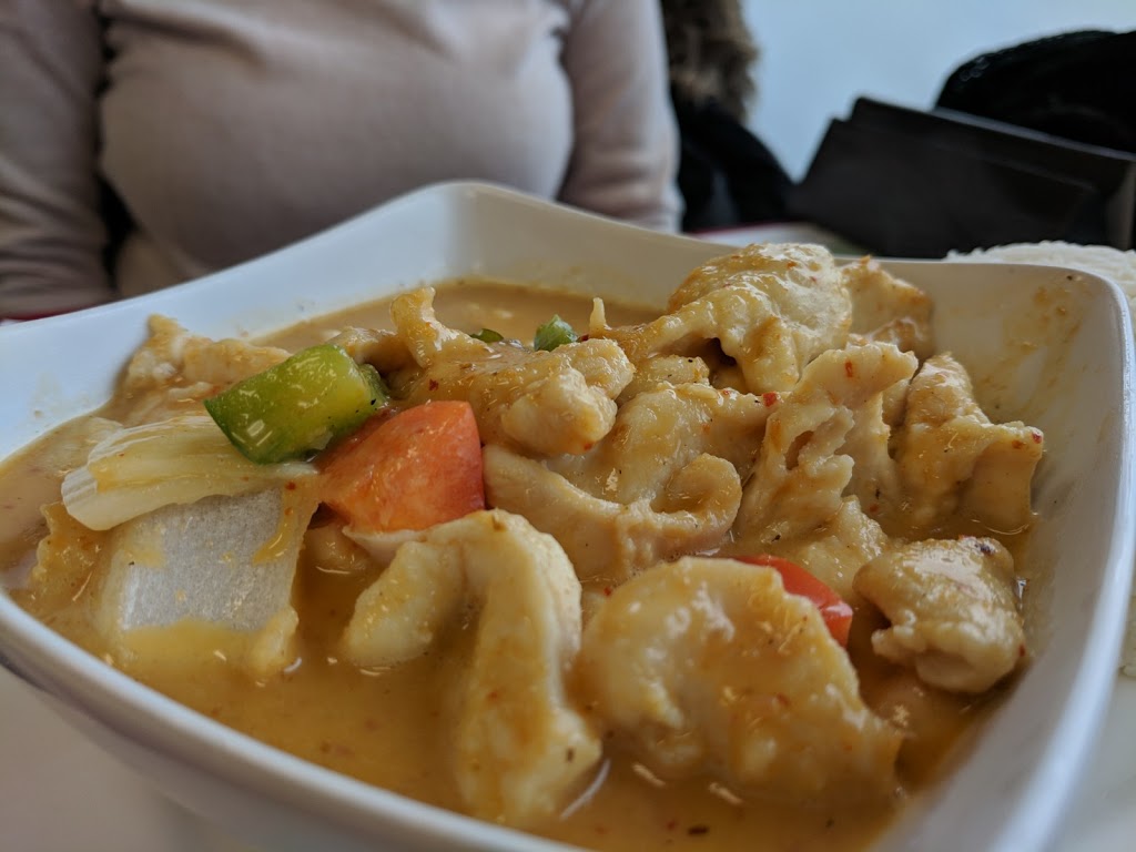 Hai Thai & Vietnamese Cuisine | 701 Dundas St W, Whitby, ON L1N 2N3, Canada | Phone: (905) 493-5888