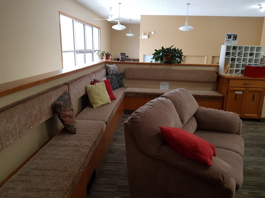 United Church of Steinbach | 541 Main St, Steinbach, MB R5G 0L5, Canada | Phone: (204) 326-3713