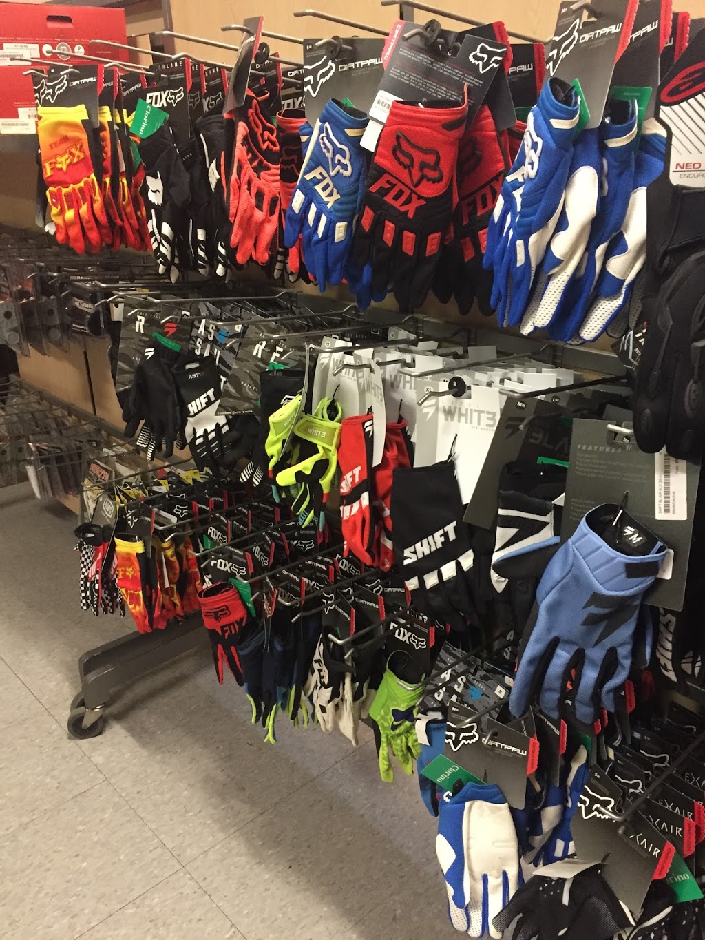 MotoEDGE | 15 Hume St, Plattsville, ON N0J 1S0, Canada | Phone: (519) 880-2664
