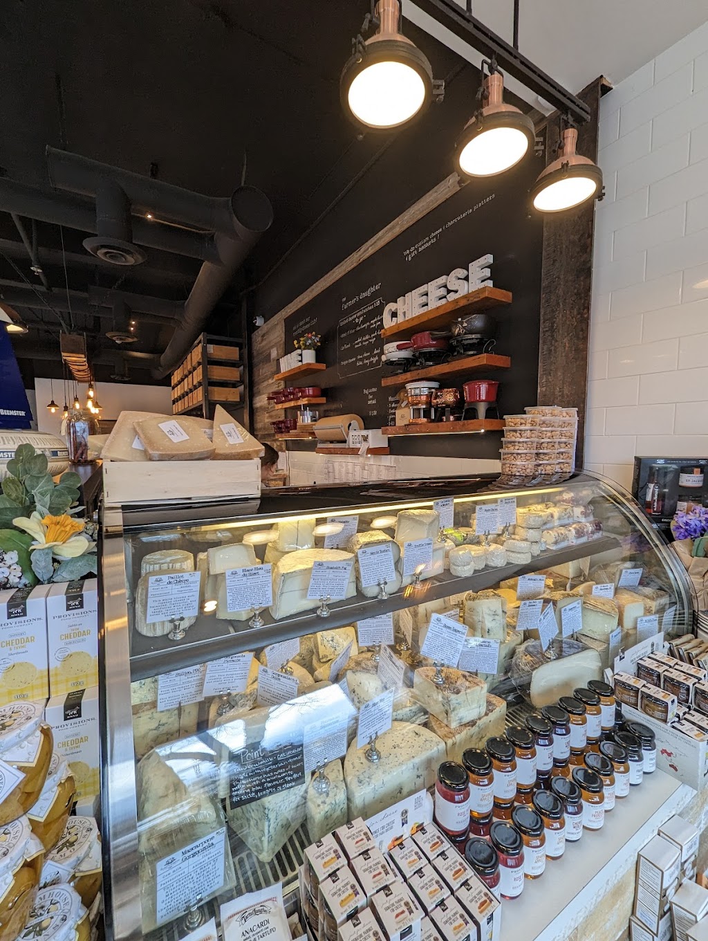 The Farmers Daughter | 2360 Beacon Ave #101, Sidney, BC V8L 1X3, Canada | Phone: (778) 351-3500