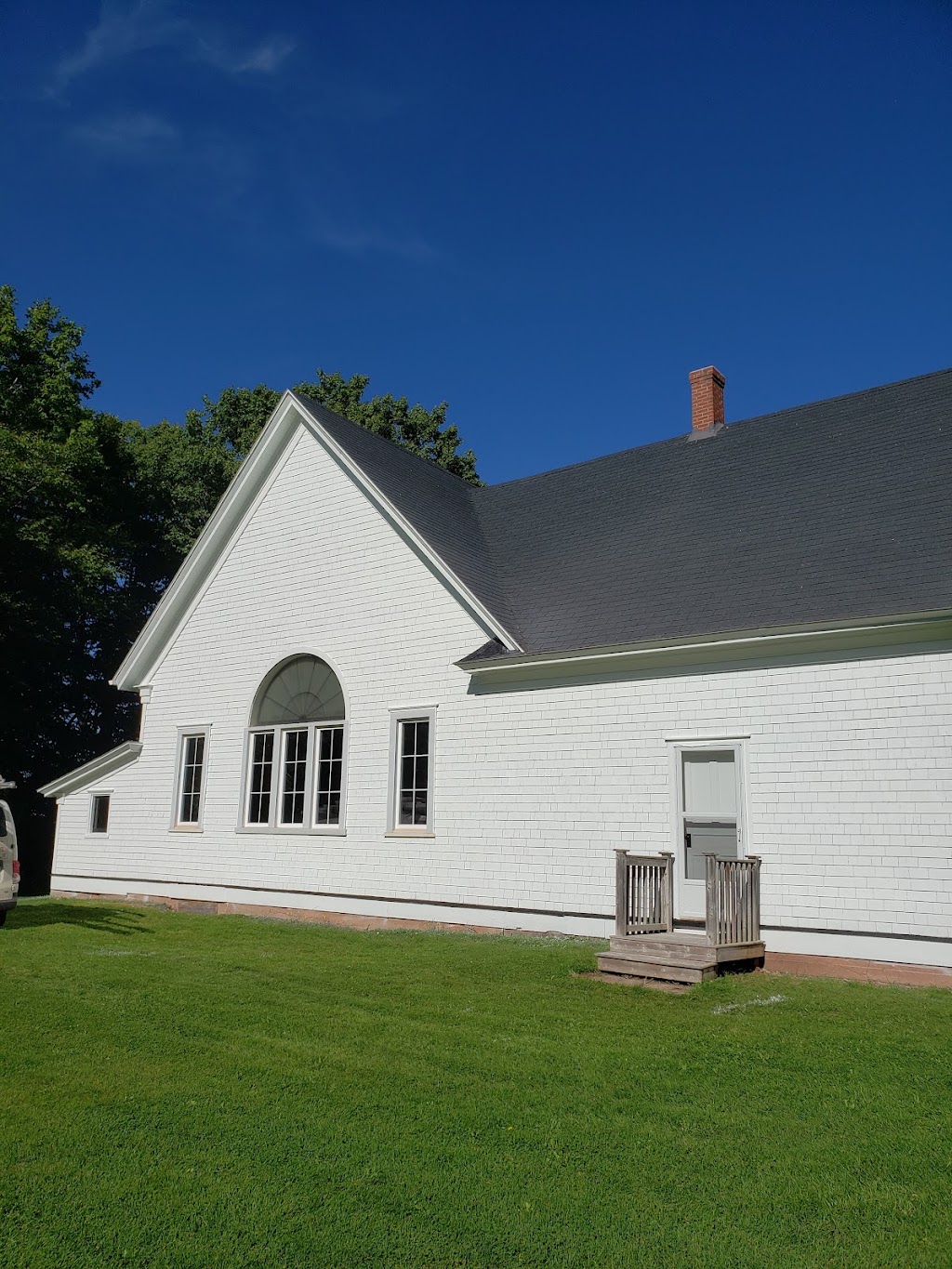 Above & Beyond Painting | 36877 Western Rd, Coleman, PE C0B 1H0, Canada | Phone: (902) 807-0582