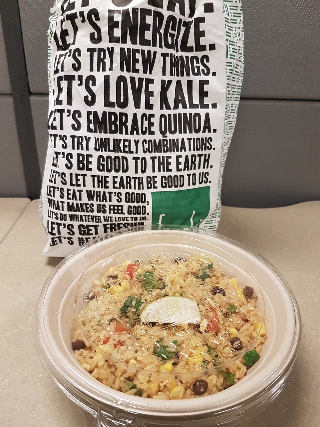 Freshii | 2417 Yonge St, Toronto, ON M4P 2E7, Canada | Phone: (647) 794-4595