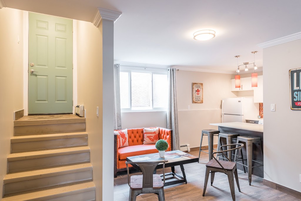 Amna Student Residence | 100 Mary St W, Lindsay, ON K9V 5G3, Canada | Phone: (705) 344-1234