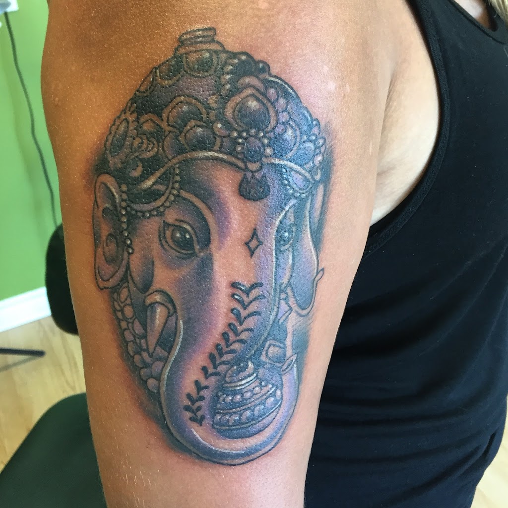 Cobra Tattoo Studio 5891 Bathurst St, North York, ON M2R 1Y7, Canada
