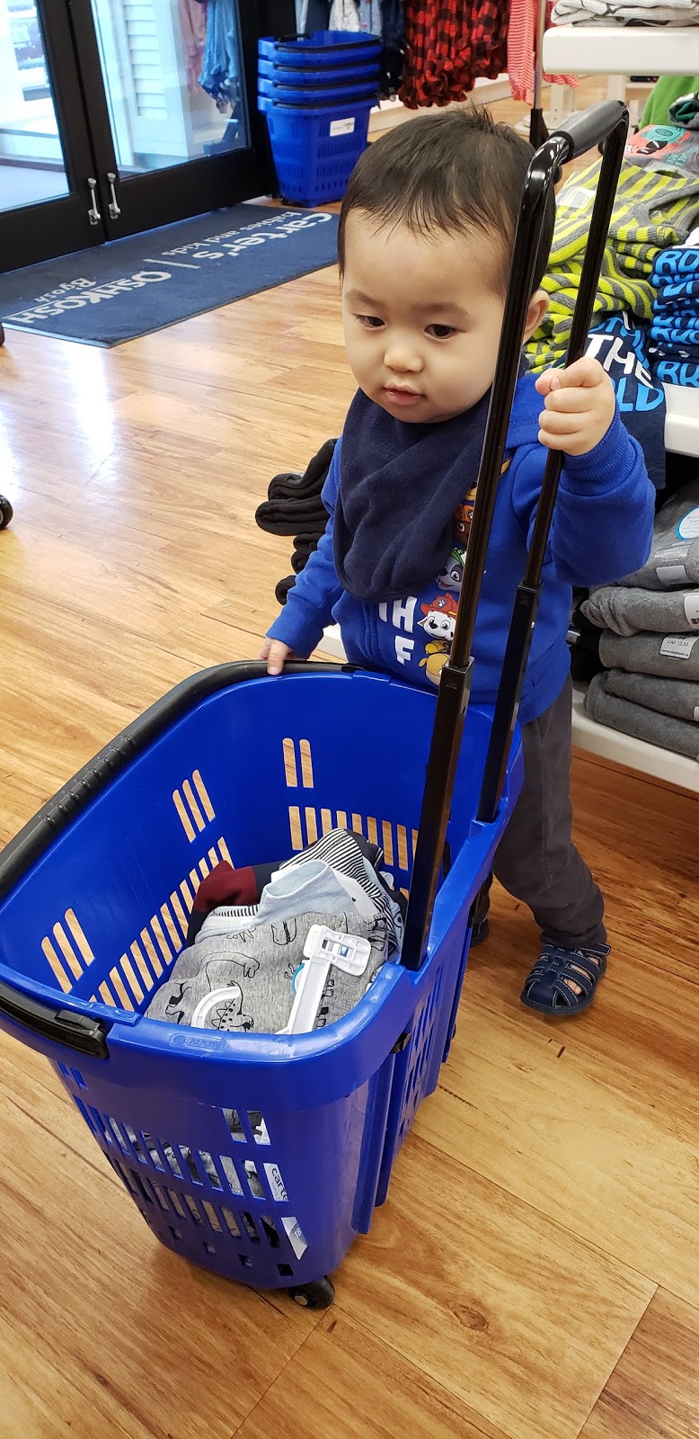 OshKosh Bgosh | 75 Billy Bishop Way, North York, ON M3K 2C8, Canada | Phone: (416) 638-9862