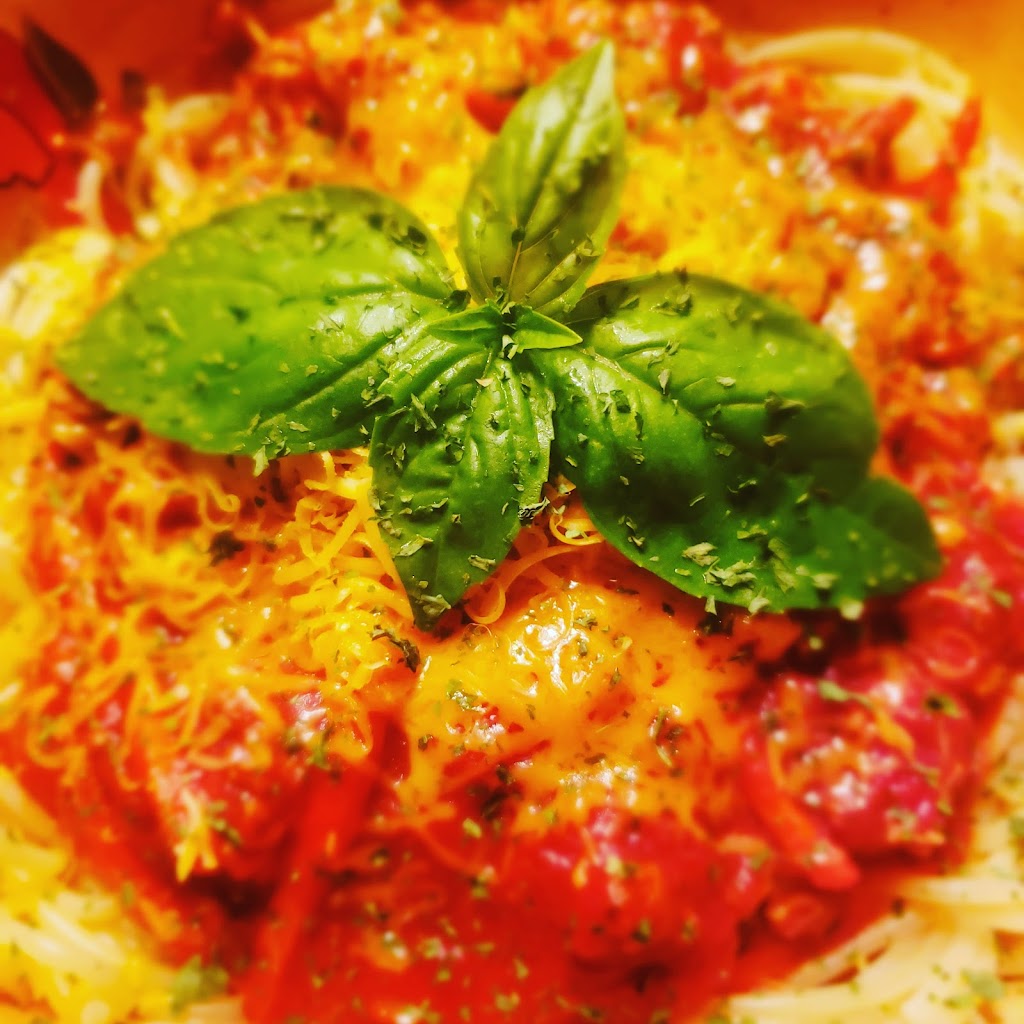 AlphaCater Bar & Grill | 760 Gibbons Rd, Renfrew, ON K7V 0B7, Canada | Phone: (613) 432-8109