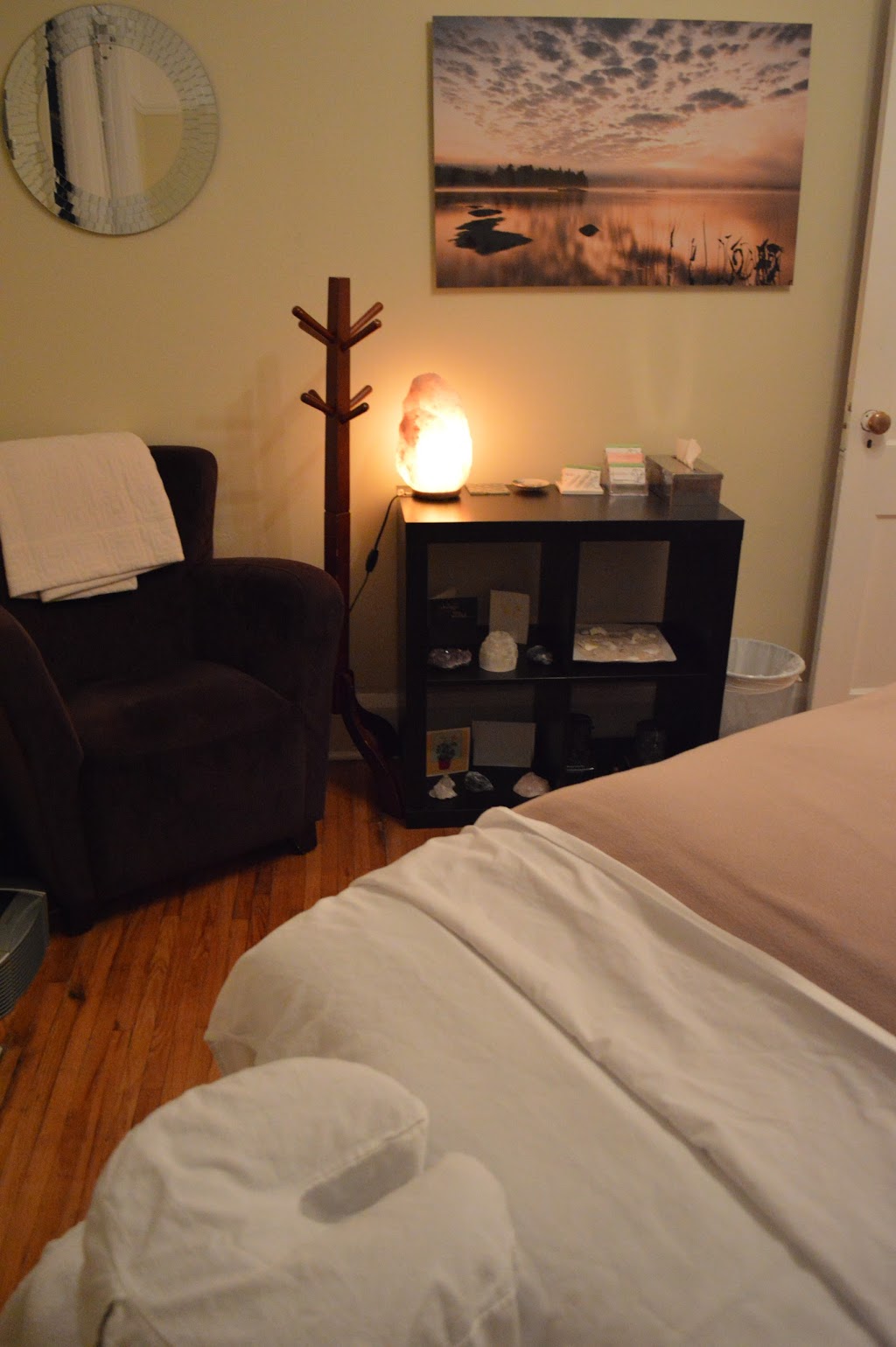 Therapy Lounge | 2245 Queen St E 2nd floor, Toronto, ON M4E 1G1, Canada | Phone: (416) 916-7122